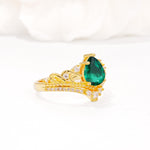 Vintage Pear Cut Emerald Crown Engagement Ring Set - Additional view