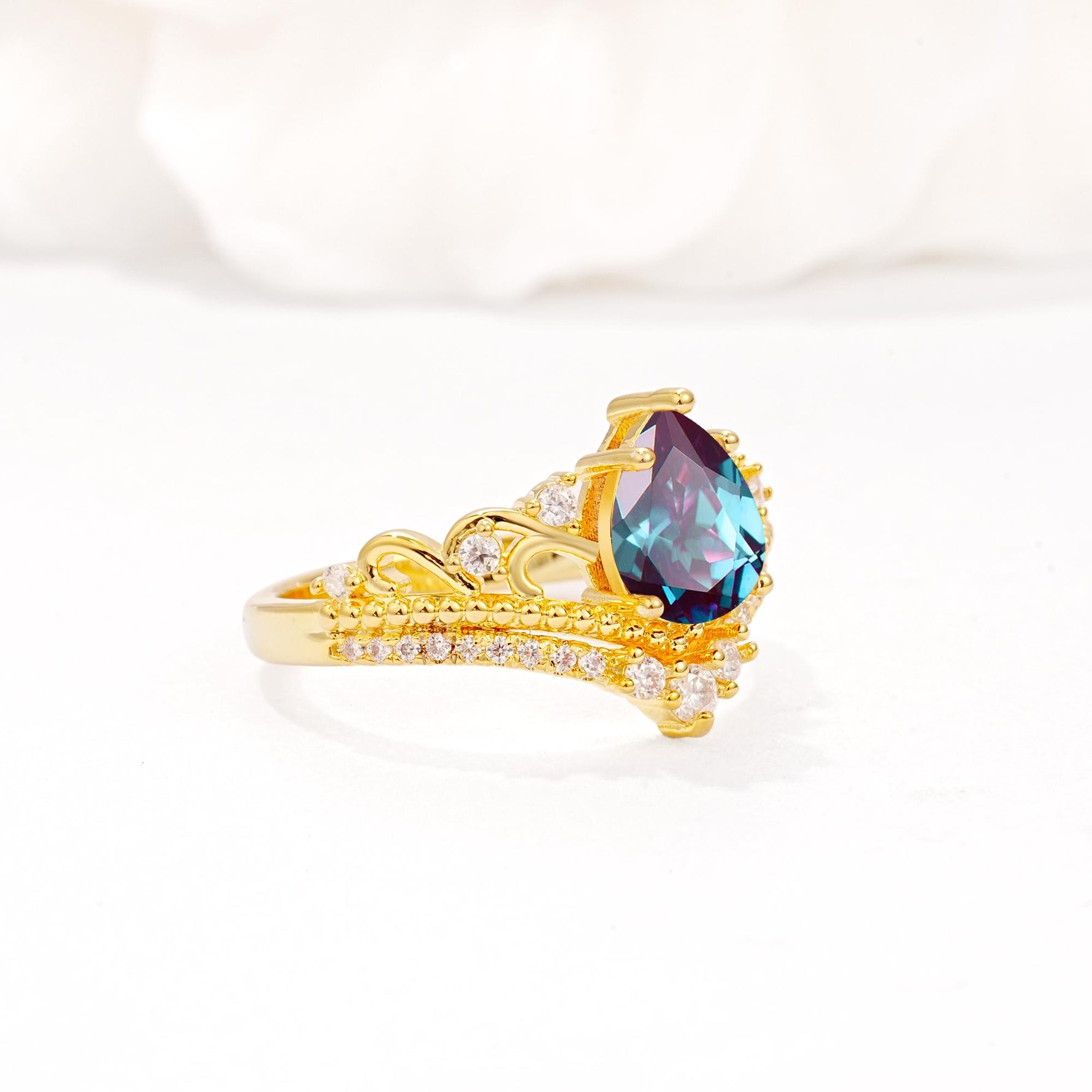 Vintage Pear Cut Alexandrite Crown Engagement Ring Set - Additional view