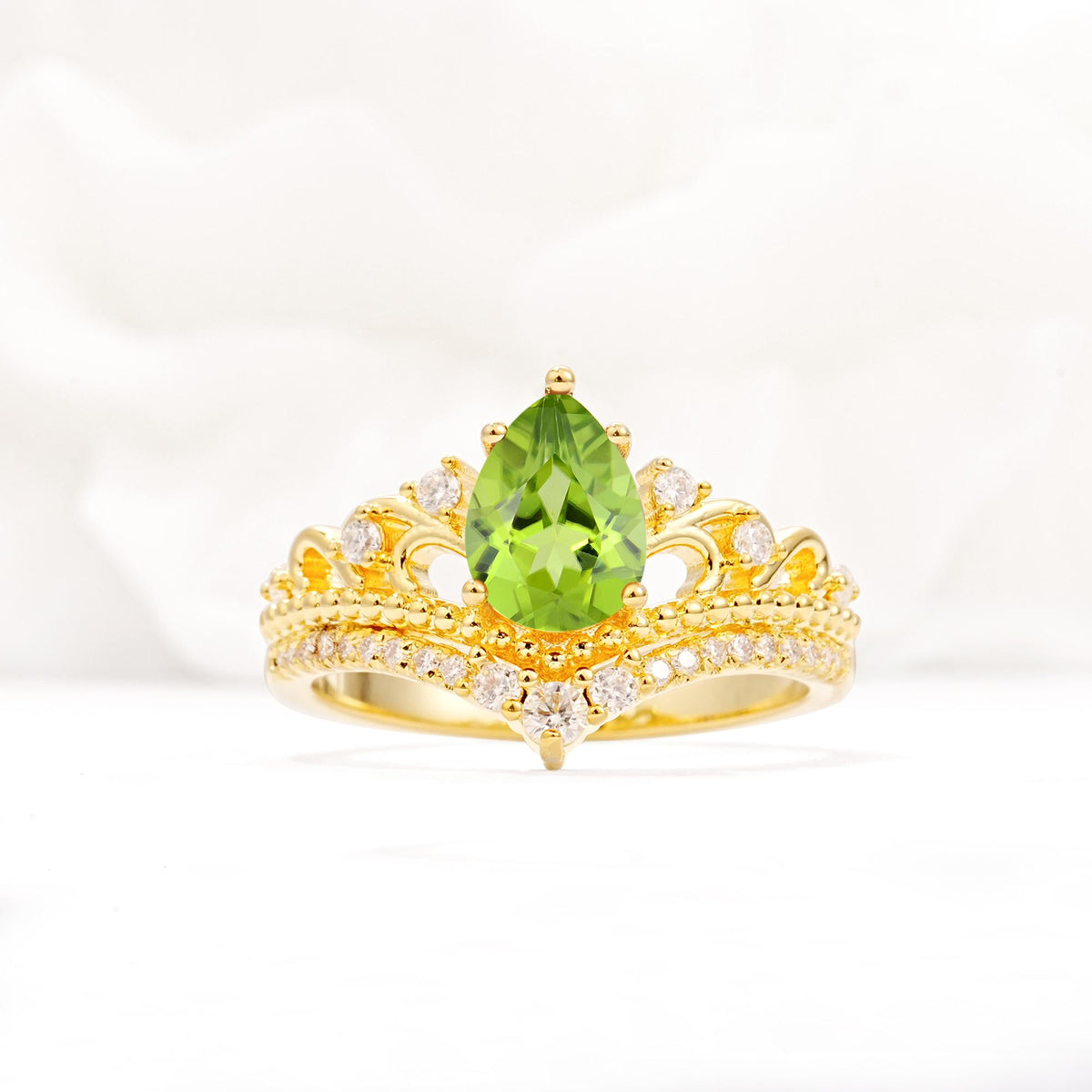 Vintage Pear Cut Peridot Crown Engagement Ring Set - Additional view