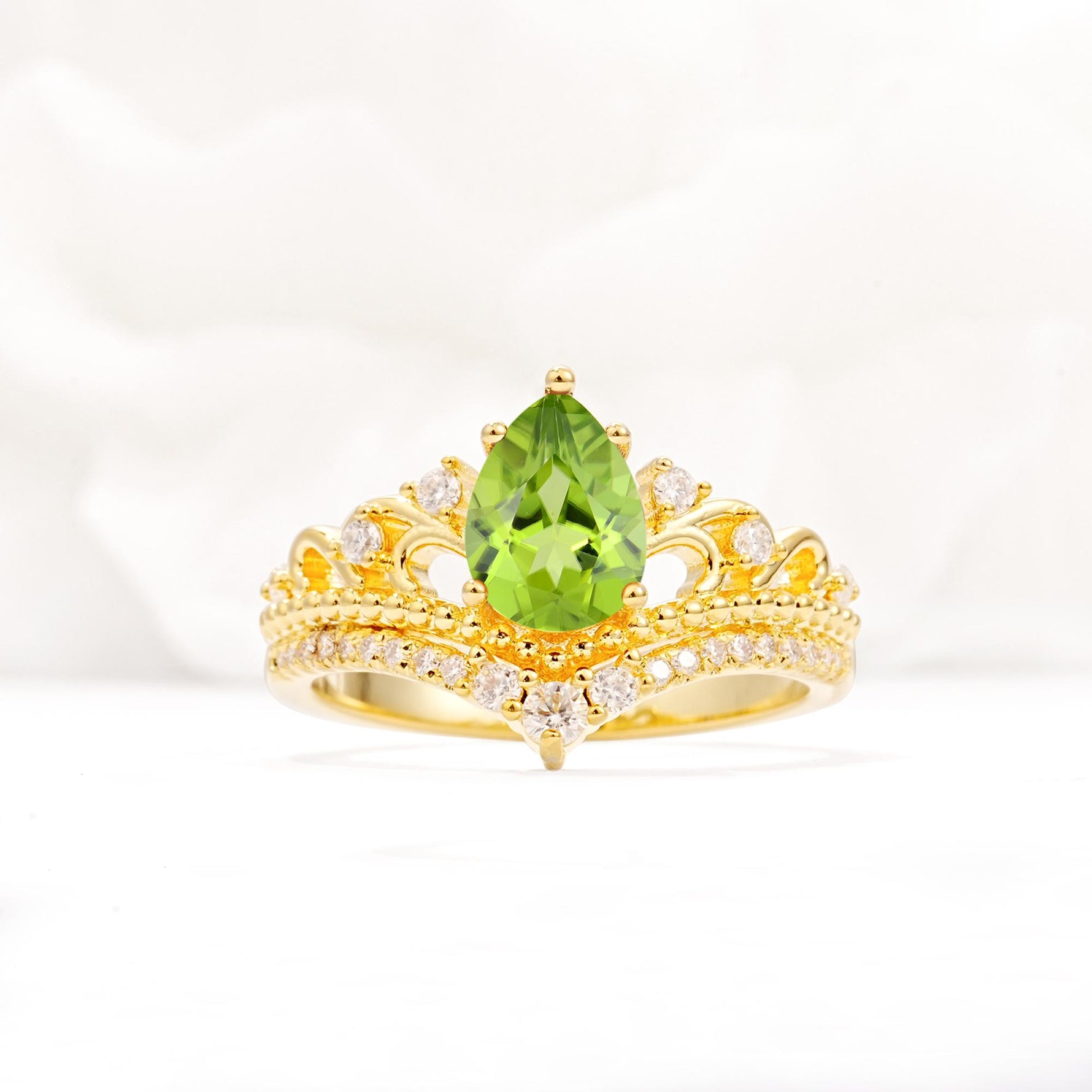 Vintage Pear Cut Peridot Crown Engagement Ring Set - Additional view