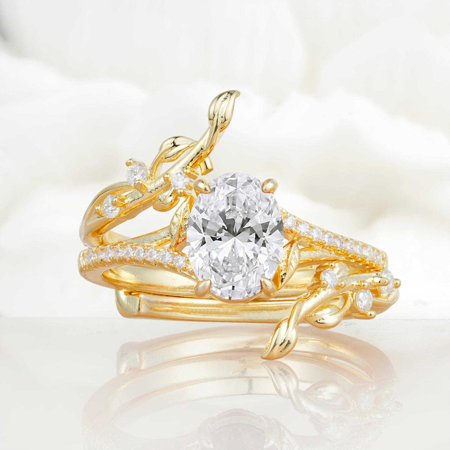 Nature-Inspired Oval Cut Lab Diamond Bridal Ring Set for Proposa