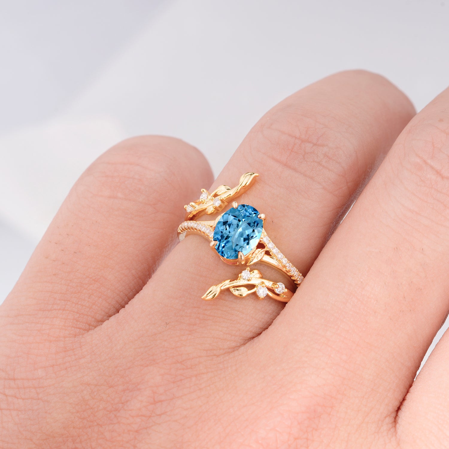 Nature-Inspired Oval Cut Aquamarine Bridal Ring Set for Proposa