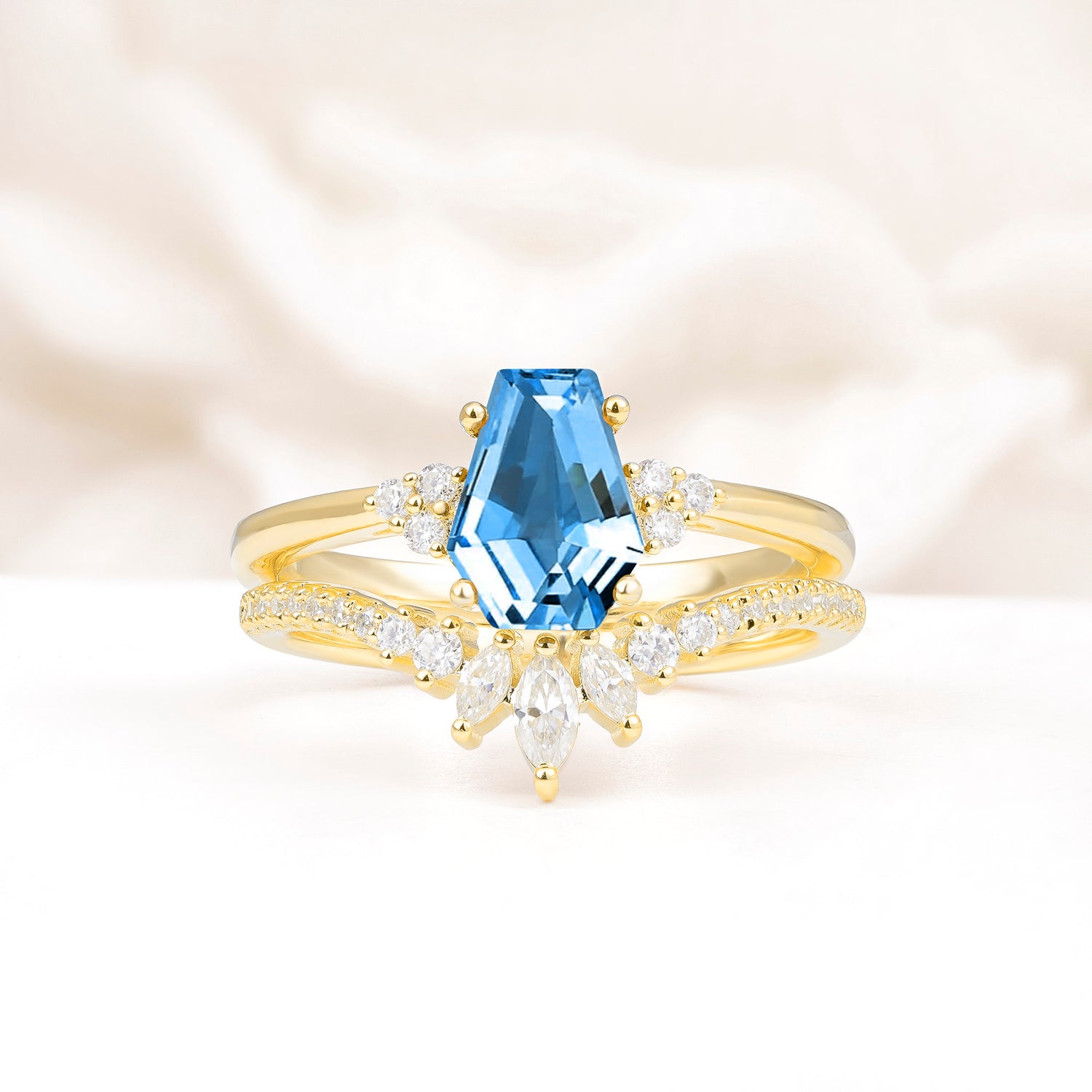 Unique and Luxurious Coffin Cut Aquamarine Bridal Ring Set