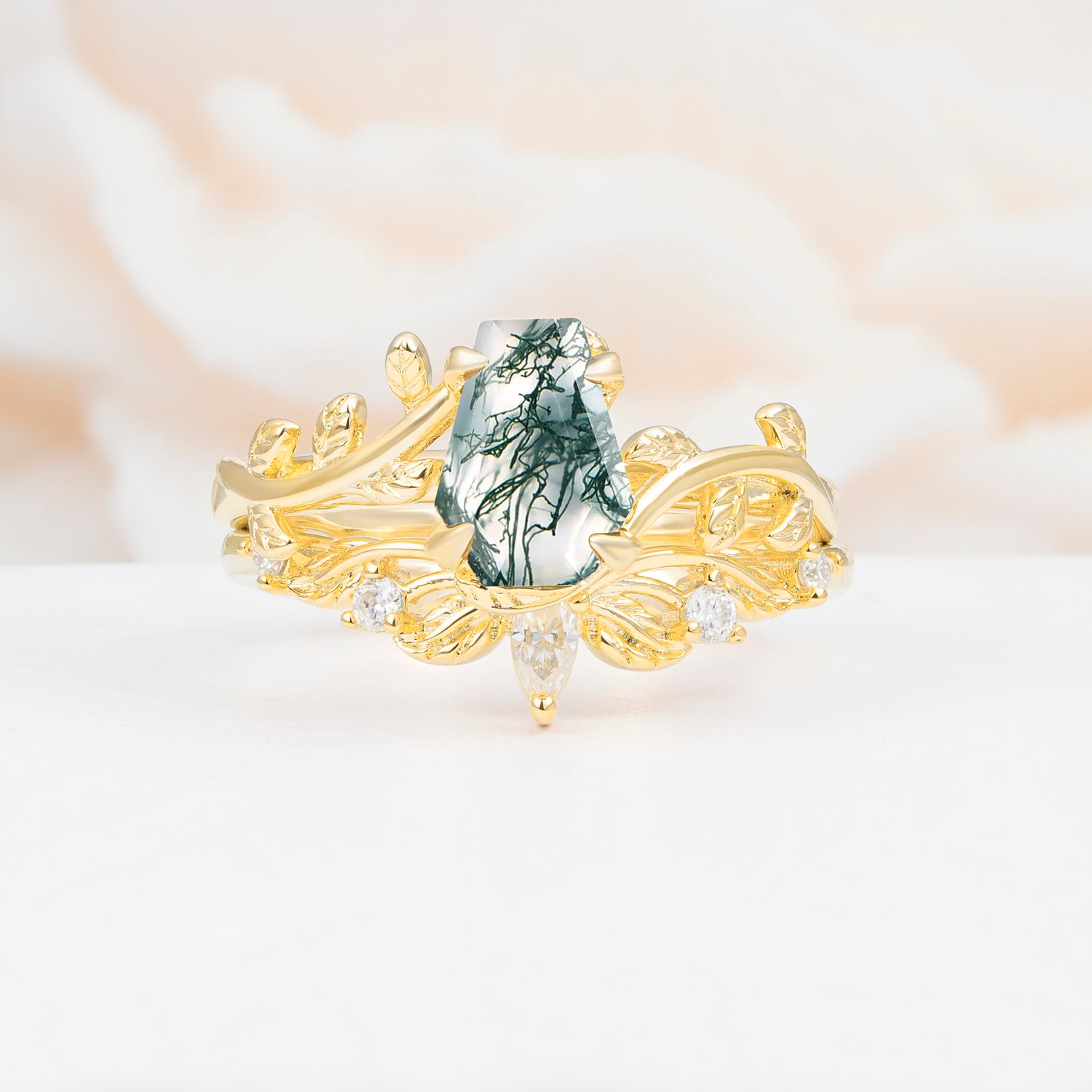 Nature-Inspired Design Coffin Cut Moss Agate Bridal Ring Set