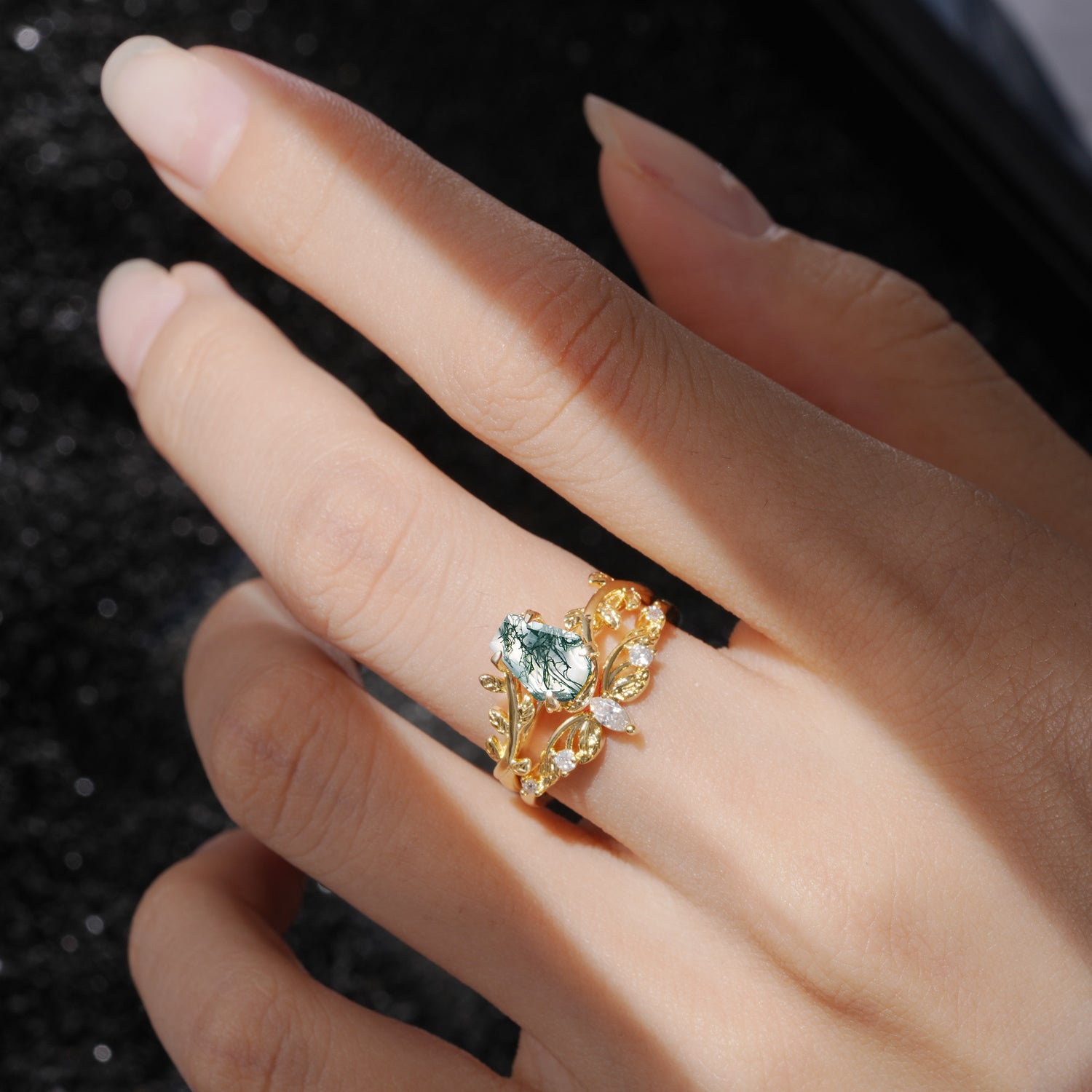 Nature-Inspired Design Coffin Cut Moss Agate Bridal Ring Set