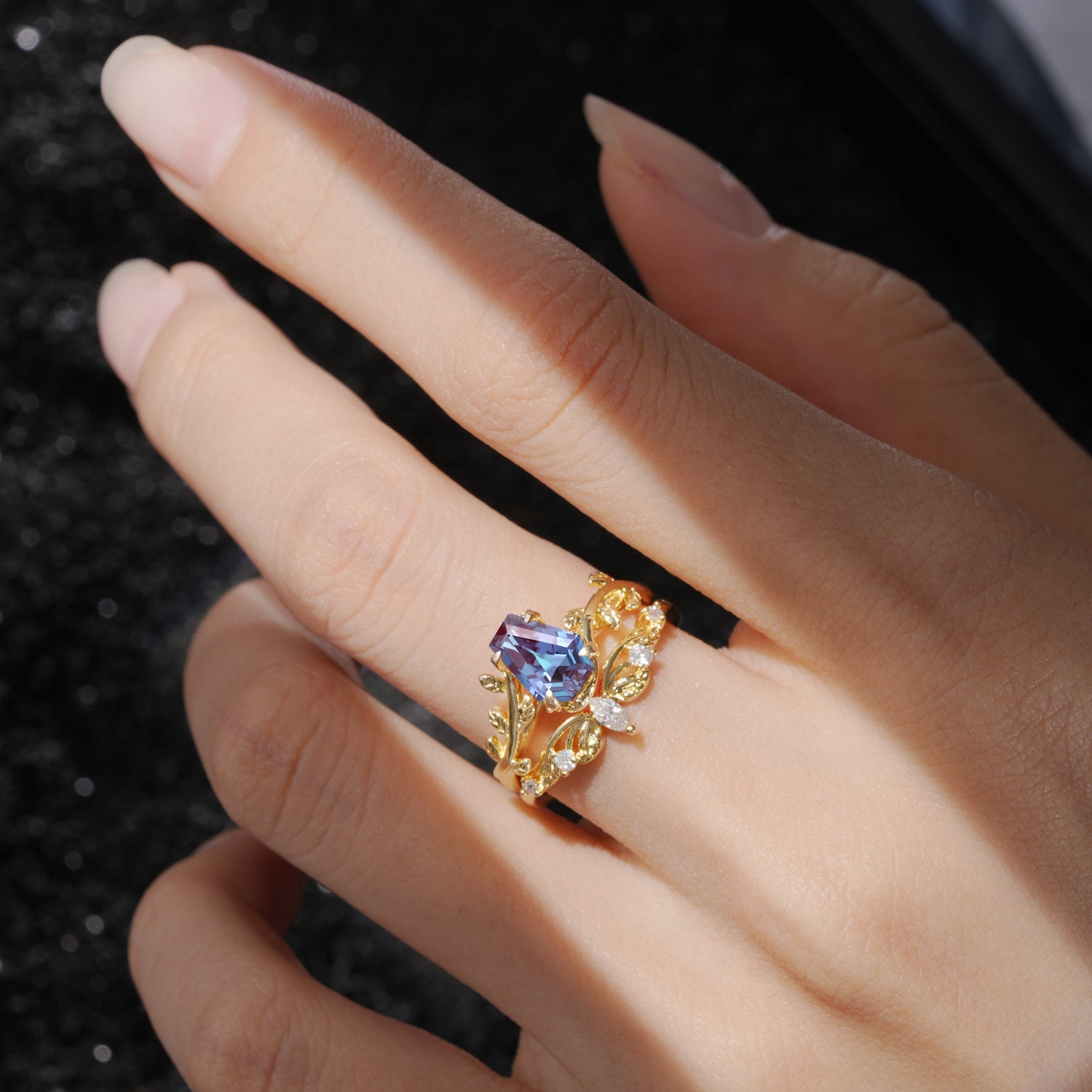 Nature-Inspired Design Coffin Cut Alexandrite Bridal Ring Set