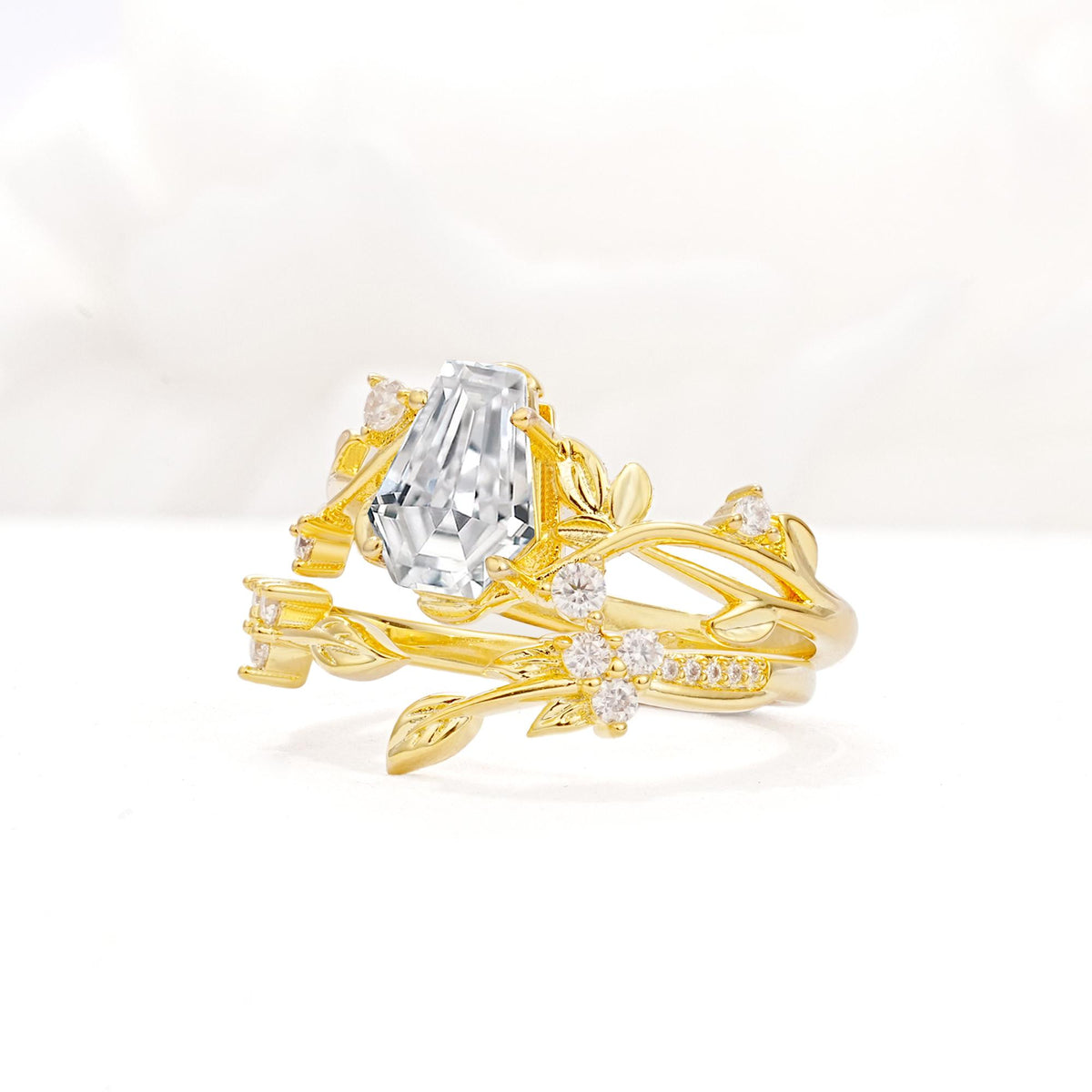 Nature-Inspired Coffin Cut Moissanite Engagement Ring Set with Leaf Accents - Rose-Gold