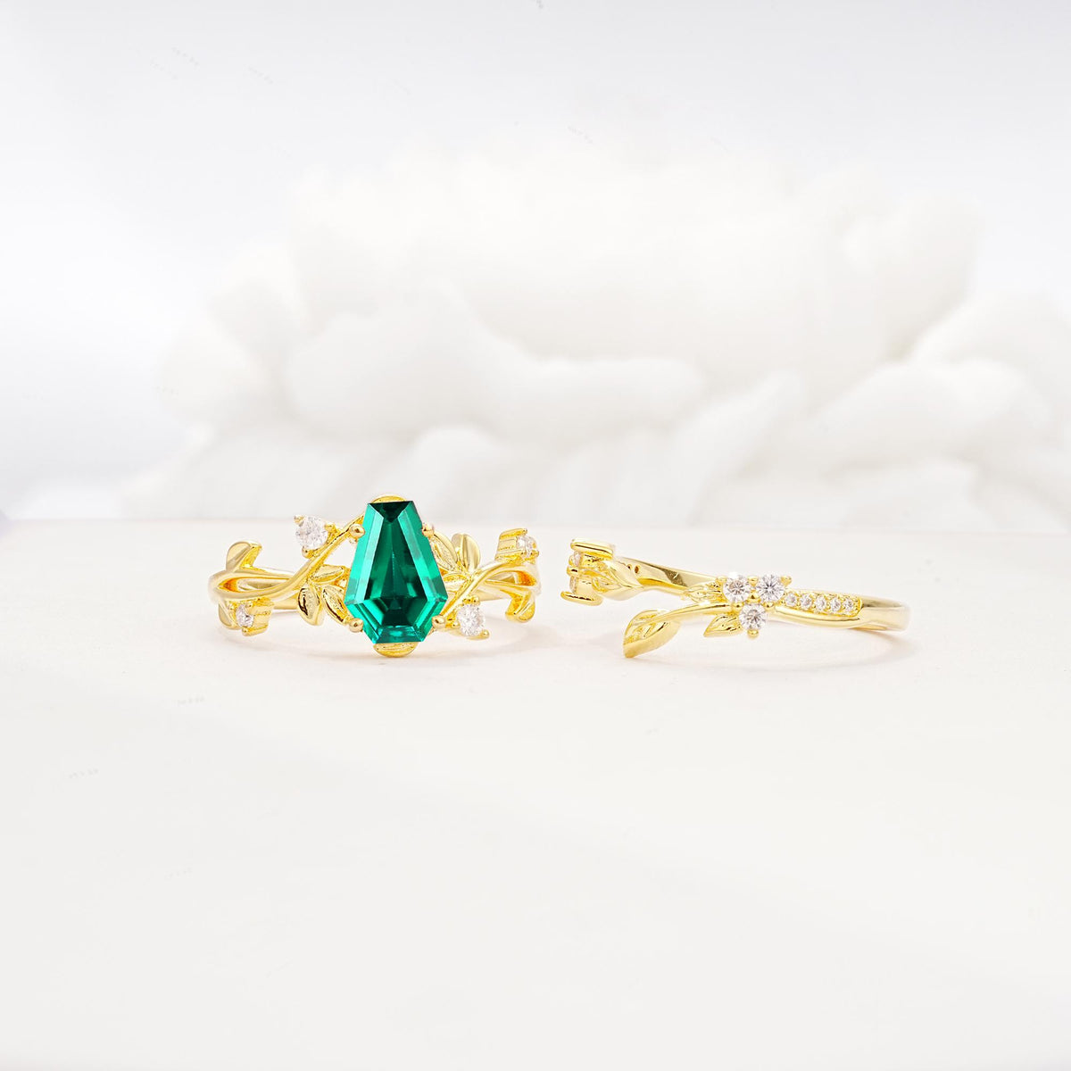 Nature-Inspired Coffin Cut Emerald Engagement Ring Set with Leaf Accents - Additional view