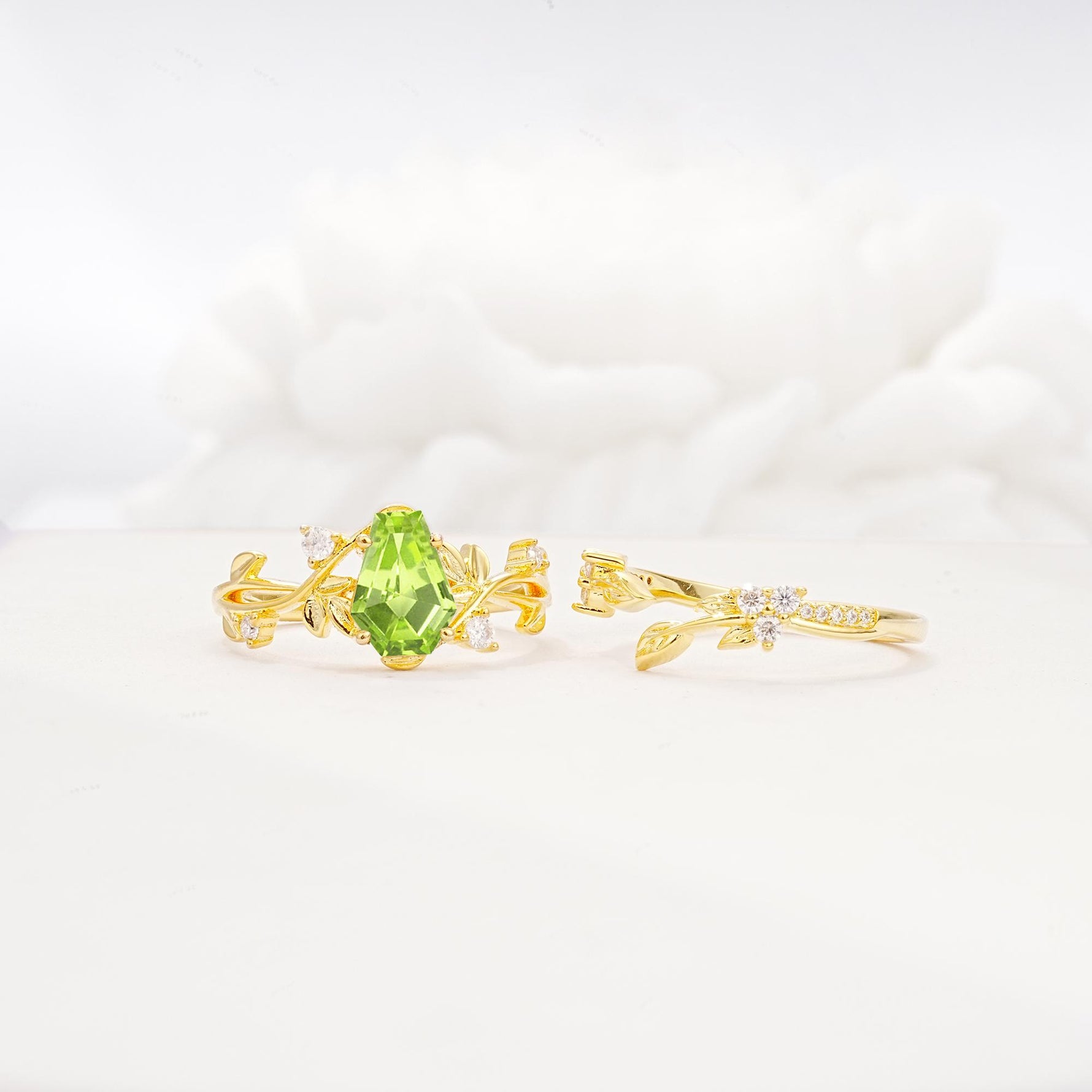 Nature-Inspired Coffin Cut Peridot Engagement Ring Set with Leaf Accents - Additional view