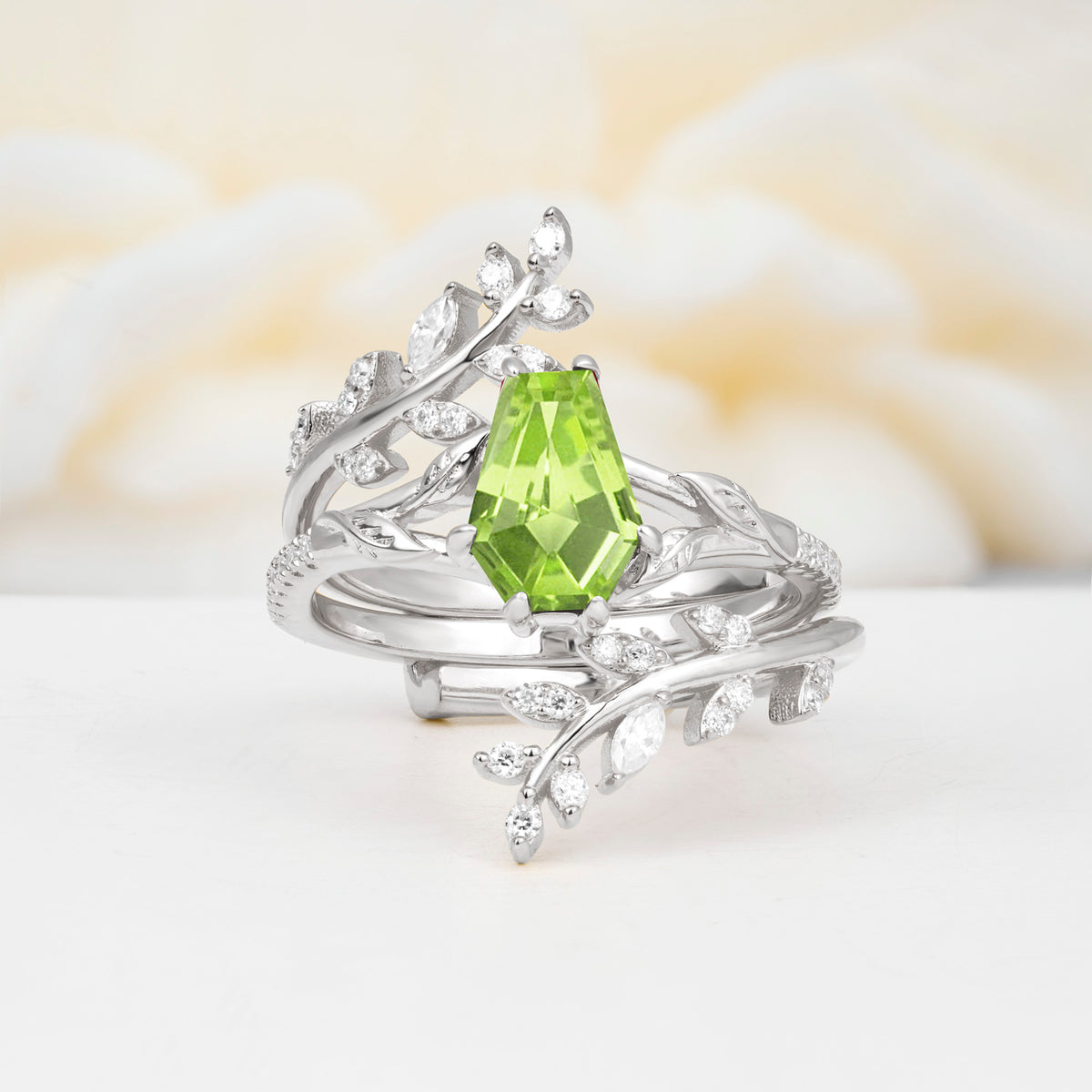 SR17144 Peridot Ring - Additional view