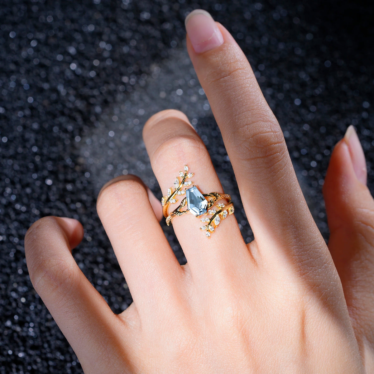 SR17144 Aquamarine Ring - Rose-Gold