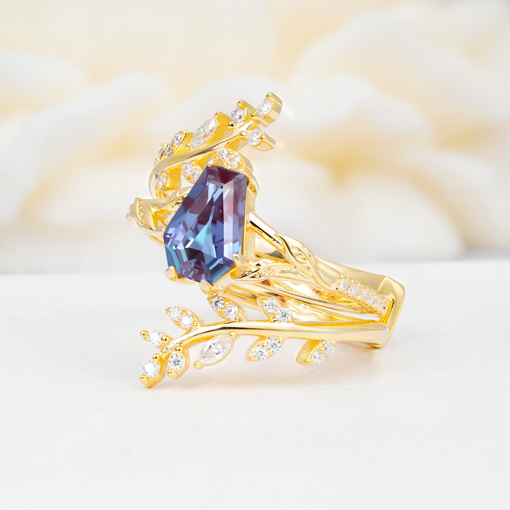 SR17144 Alexandrite Ring - White-Gold