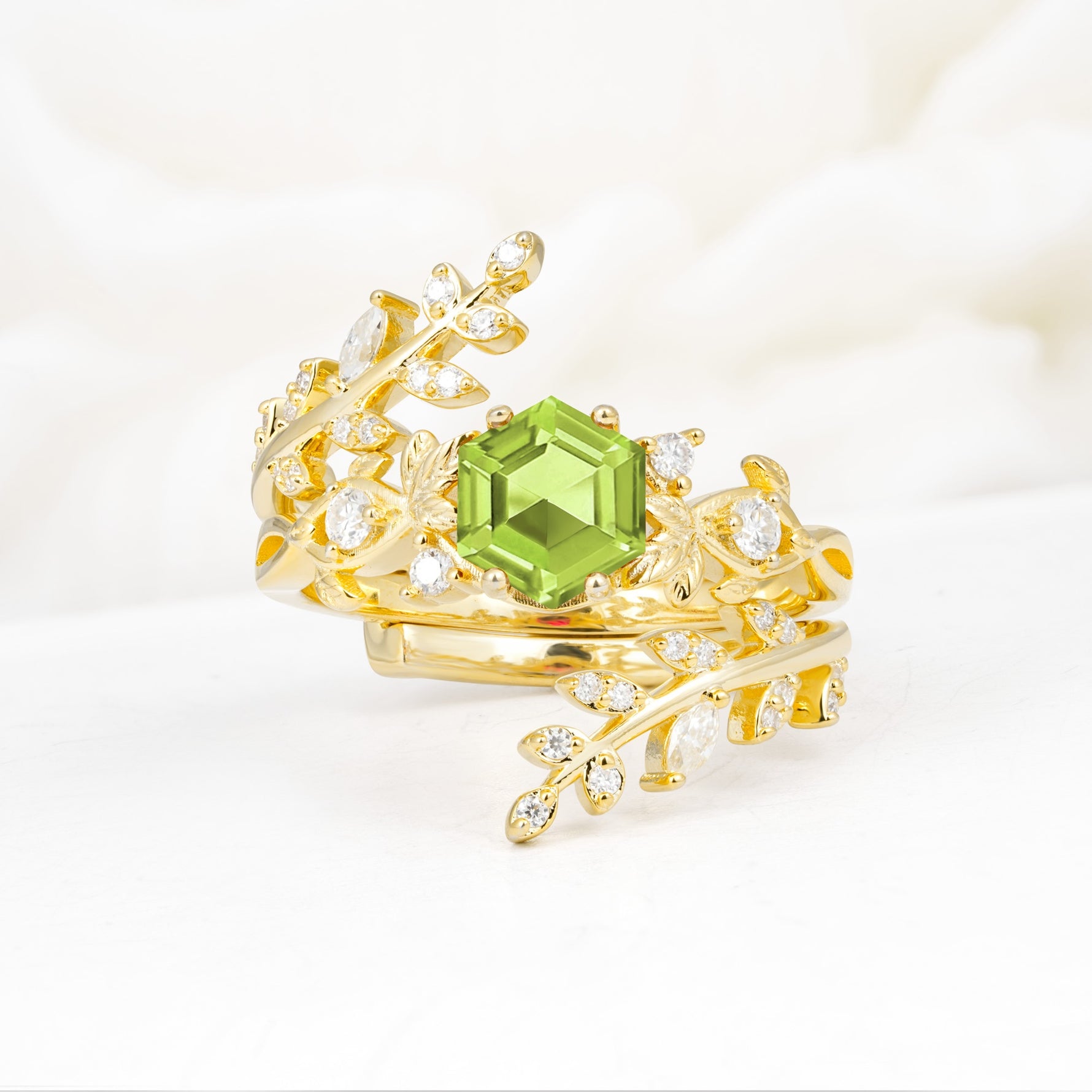 Vintage Leaf & Vine Hexagon Cut Nature Inspired Peridot Bridal Ring Set for Her - Yellow-Gold