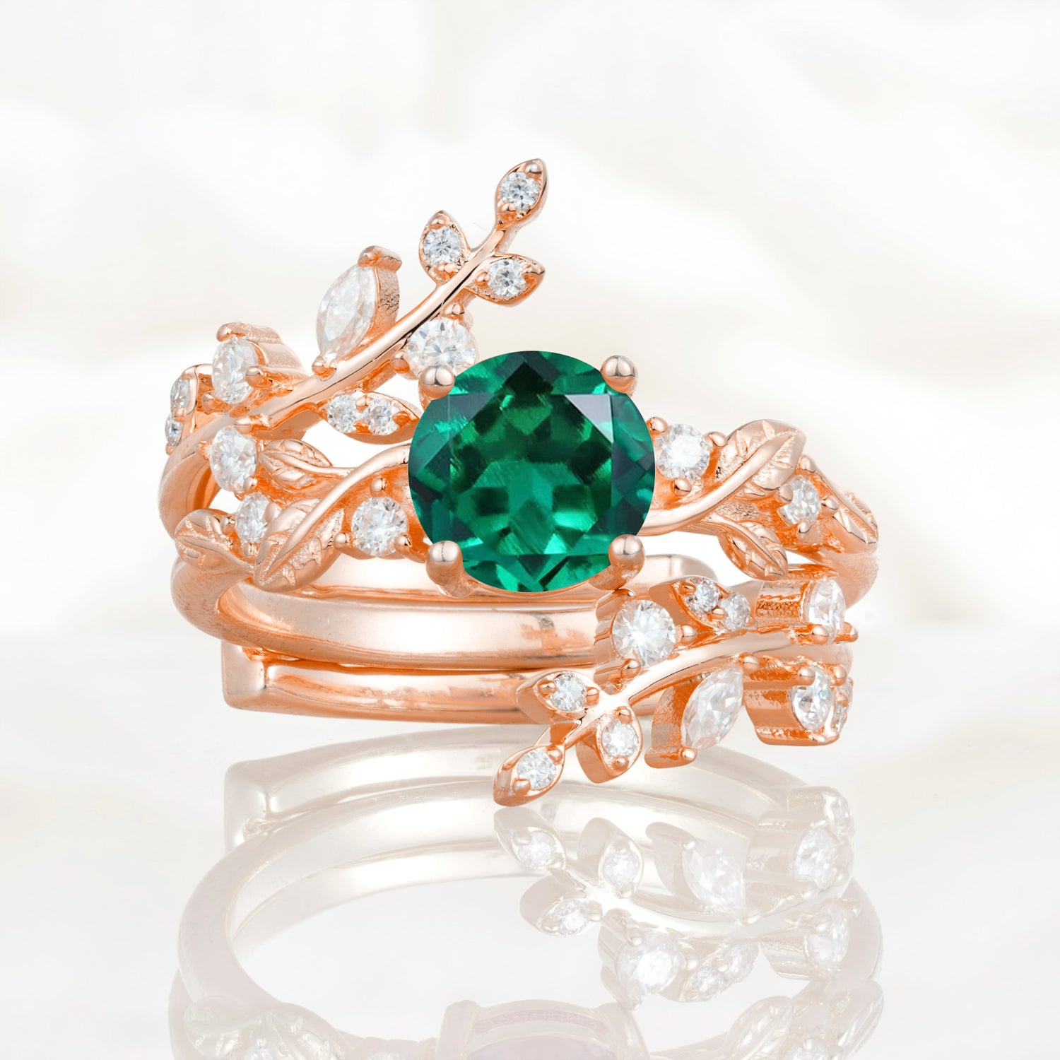 Nature Inspired Leaf Emerald Bridal Ring Set for Women