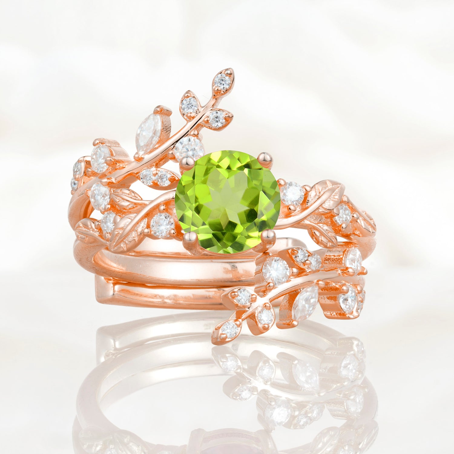 Nature Inspired Leaf Peridot Bridal Ring Set for Women