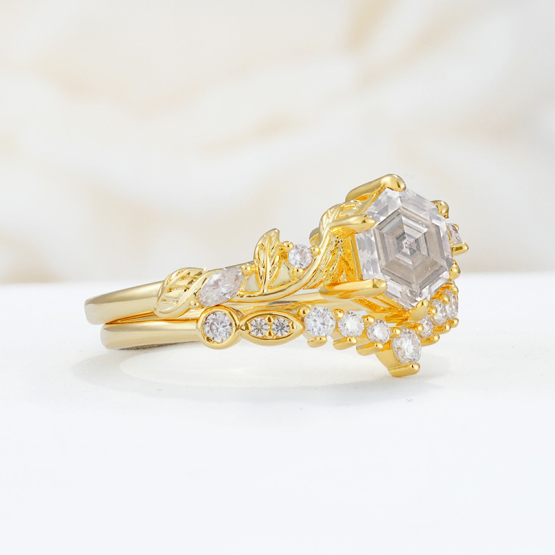 SR17149 Moissanite Ring - Rose-Gold
