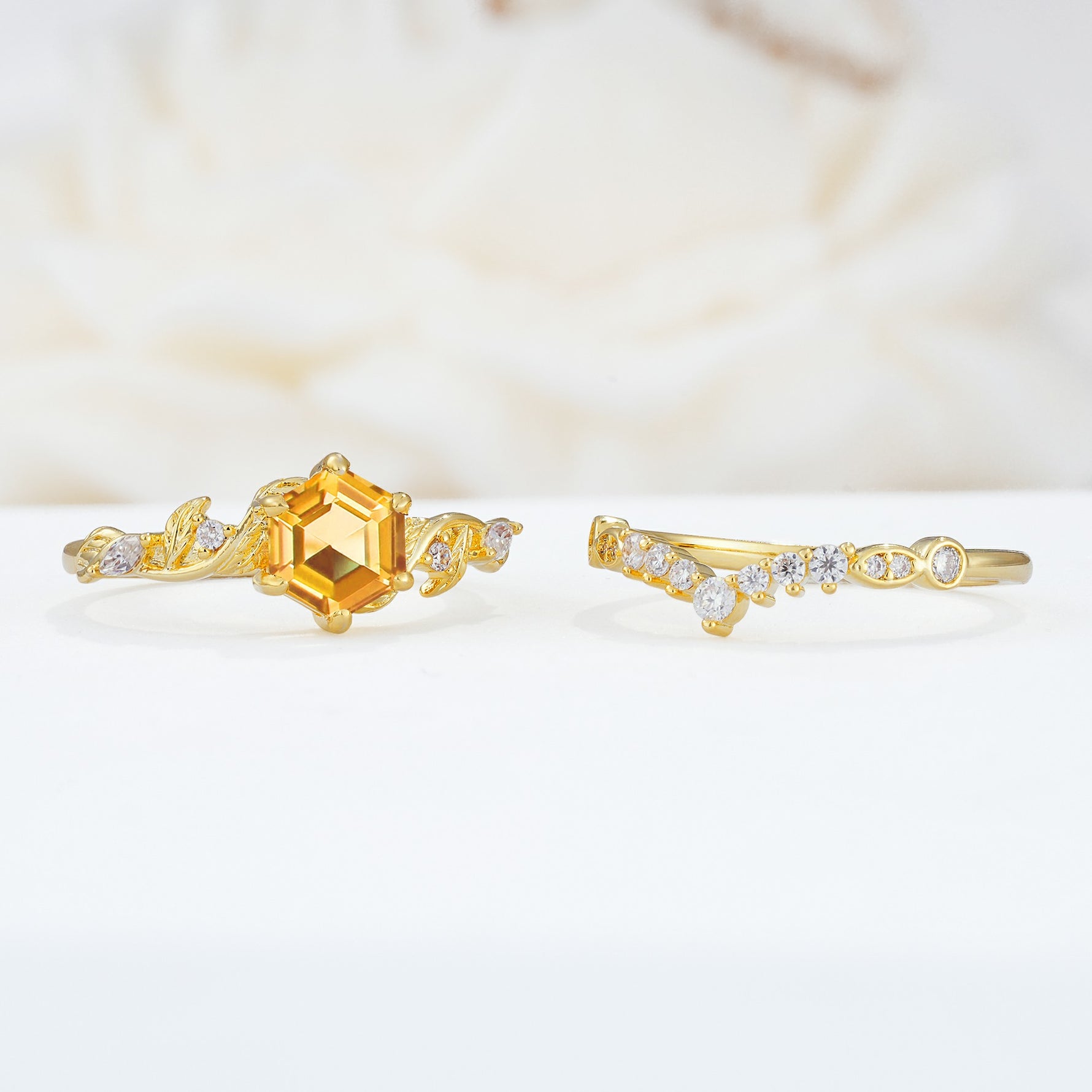 SR17149 Citrine Ring - White-Gold