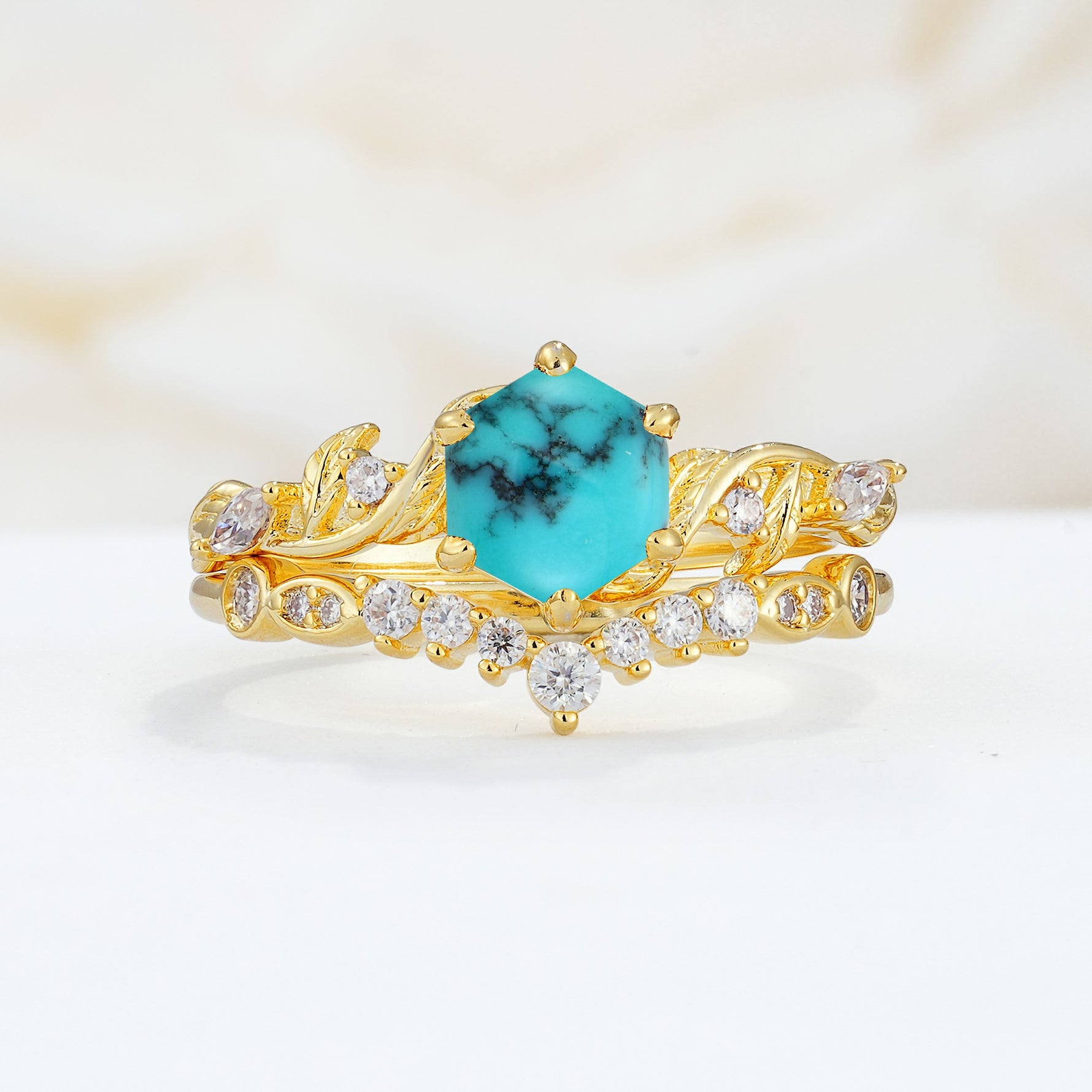 SR17149 Turquoise Ring - Yellow-Gold