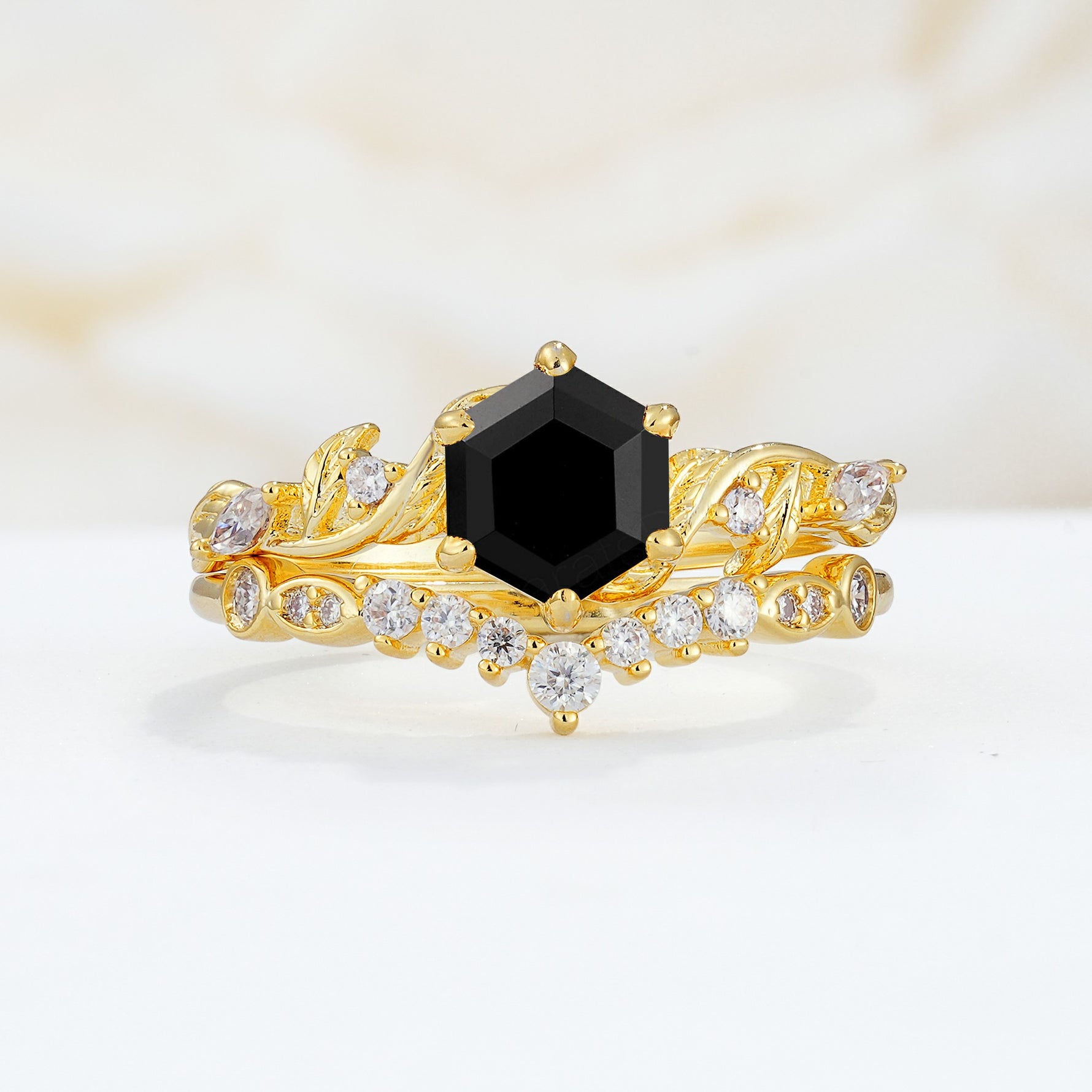 SR17149 Black Onyx Ring - Yellow-Gold