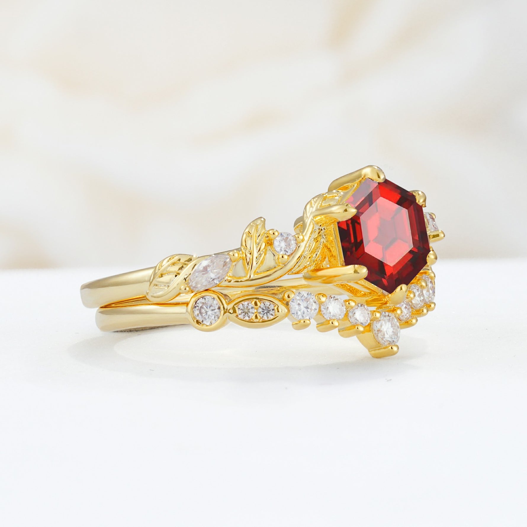 SR17149 Garnet Ring - Rose-Gold
