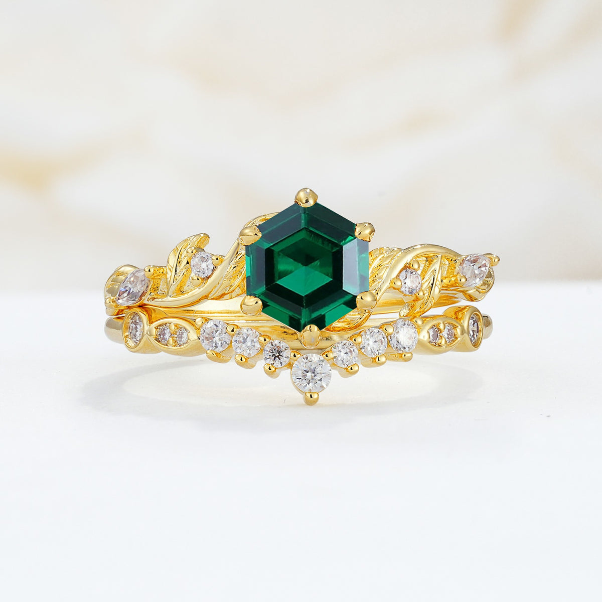 SR17149 Emerald Ring - Yellow-Gold