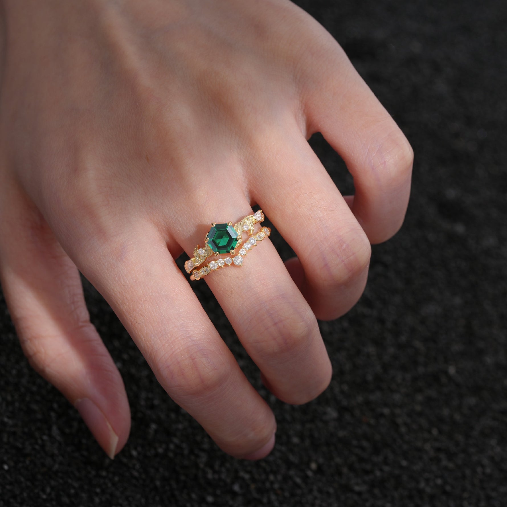 SR17149 Emerald Ring - Additional view
