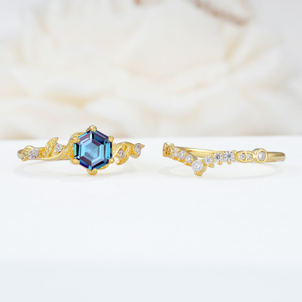 SR17149 Alexandrite Ring - White-Gold