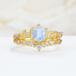 SR17149 Moonstone Ring - Yellow-Gold
