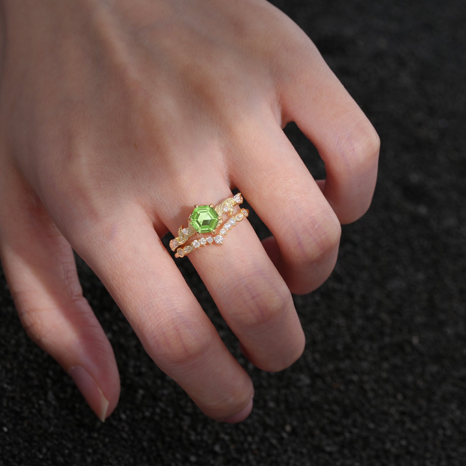 SR17149 Peridot Ring - Additional view