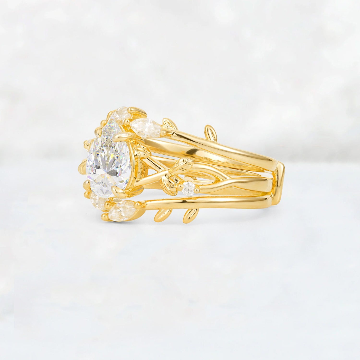 Pear Cut Moissanite Leaf Vine Bridal Ring Set - Rose-Gold