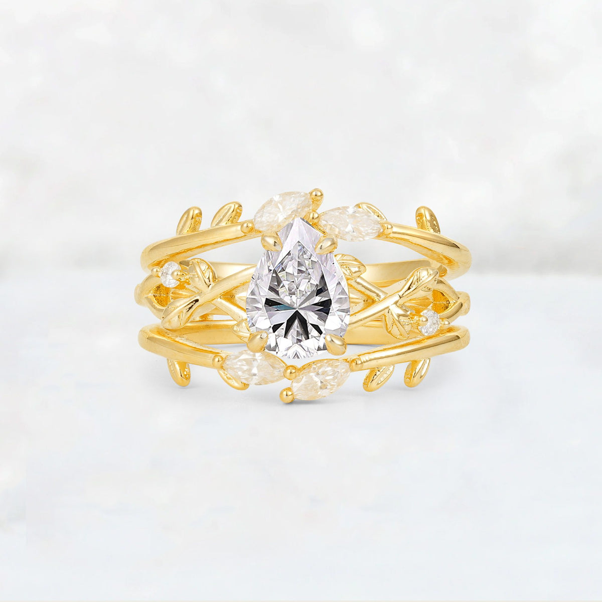 Pear Cut Lab Diamond Leaf Vine Bridal Ring Set - Yellow-Gold