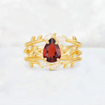 Pear Cut Garnet Leaf Vine Bridal Ring Set - Yellow-Gold