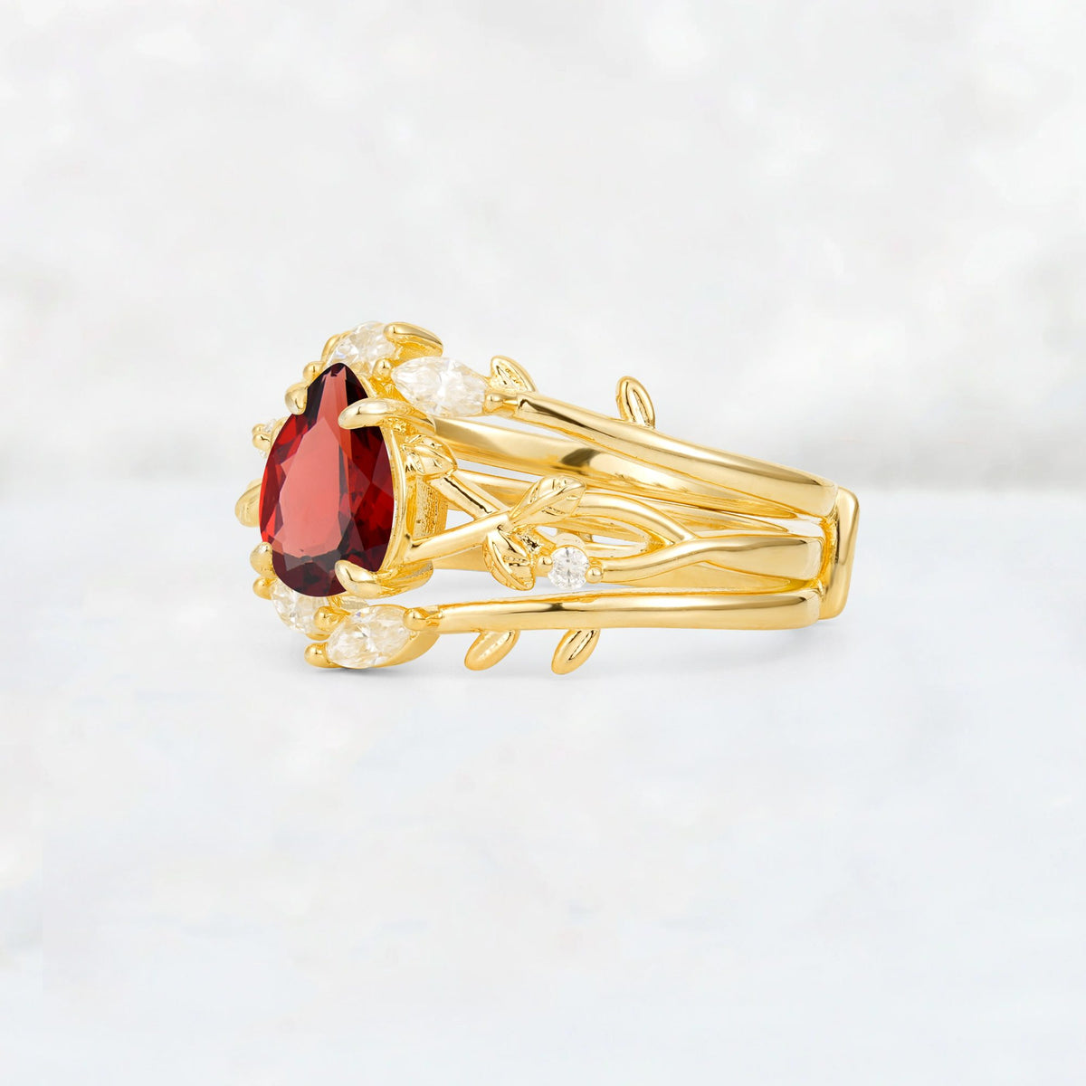 Pear Cut Garnet Leaf Vine Bridal Ring Set - Rose-Gold