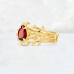 Pear Cut Garnet Leaf Vine Bridal Ring Set - Rose-Gold
