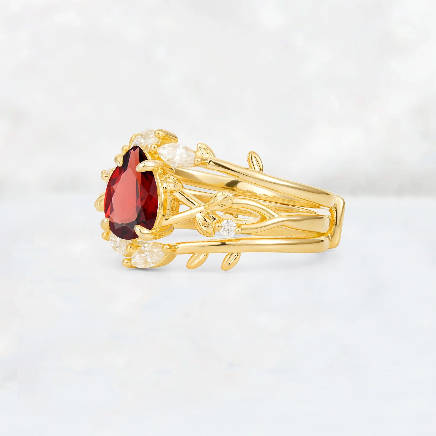 Pear Cut Garnet Leaf Vine Bridal Ring Set - Rose-Gold