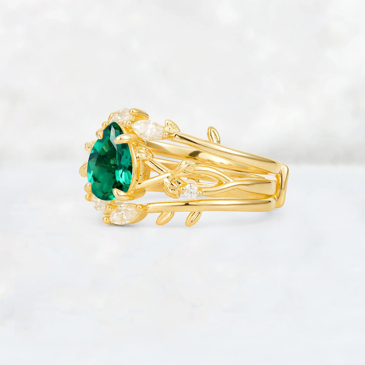 Pear Cut Emerald Leaf Vine Bridal Ring Set - Rose-Gold