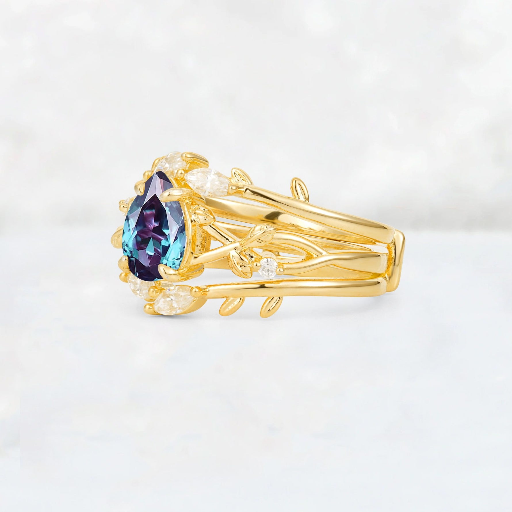 Pear Cut Alexandrite Leaf Vine Bridal Ring Set - Rose-Gold