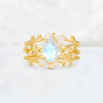 Pear Cut Moonstone Leaf Vine Bridal Ring Set - Yellow-Gold