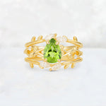 Pear Cut Peridot Leaf Vine Bridal Ring Set - Yellow-Gold