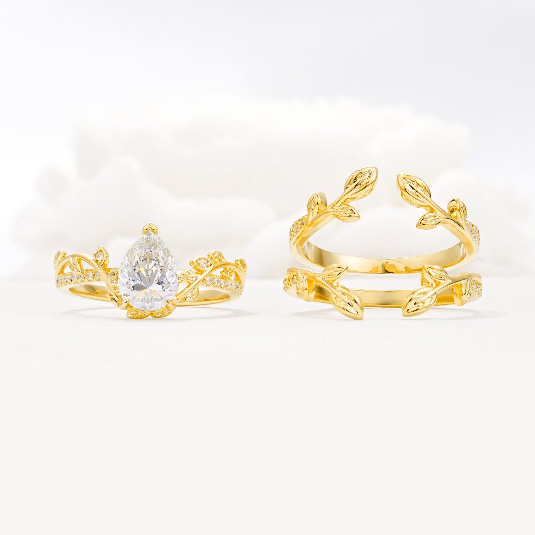 Pear Cut Moissanite Floral Engagement Ring Set - White-Gold