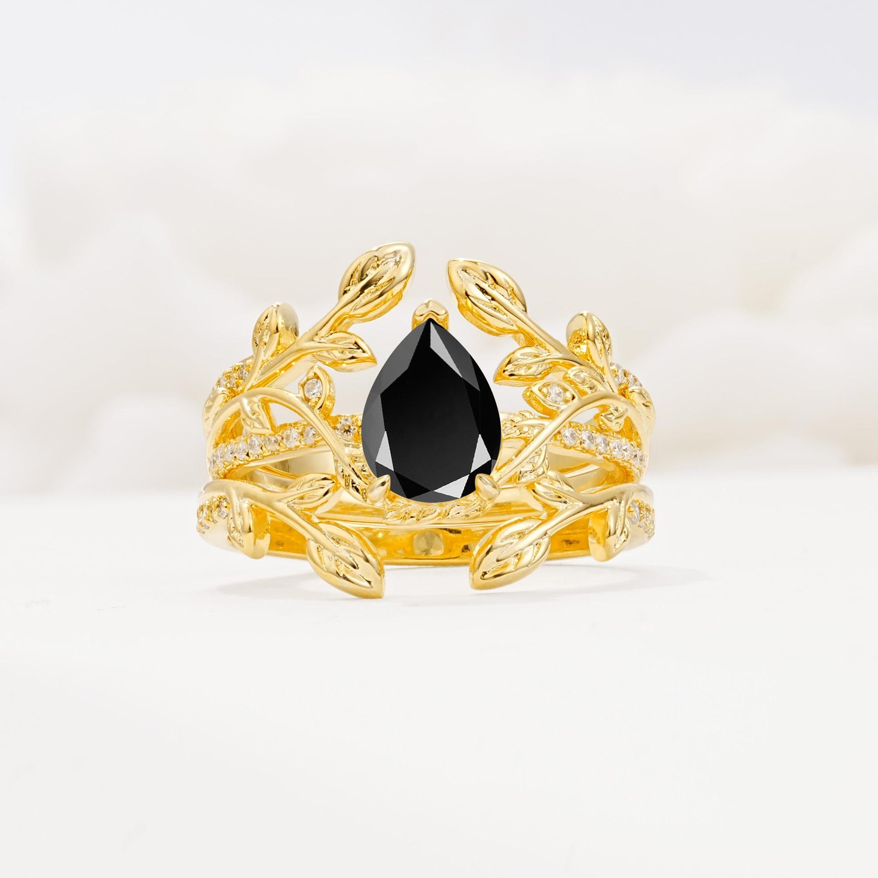 Pear Cut Black Onyx Floral Engagement Ring Set - Yellow-Gold