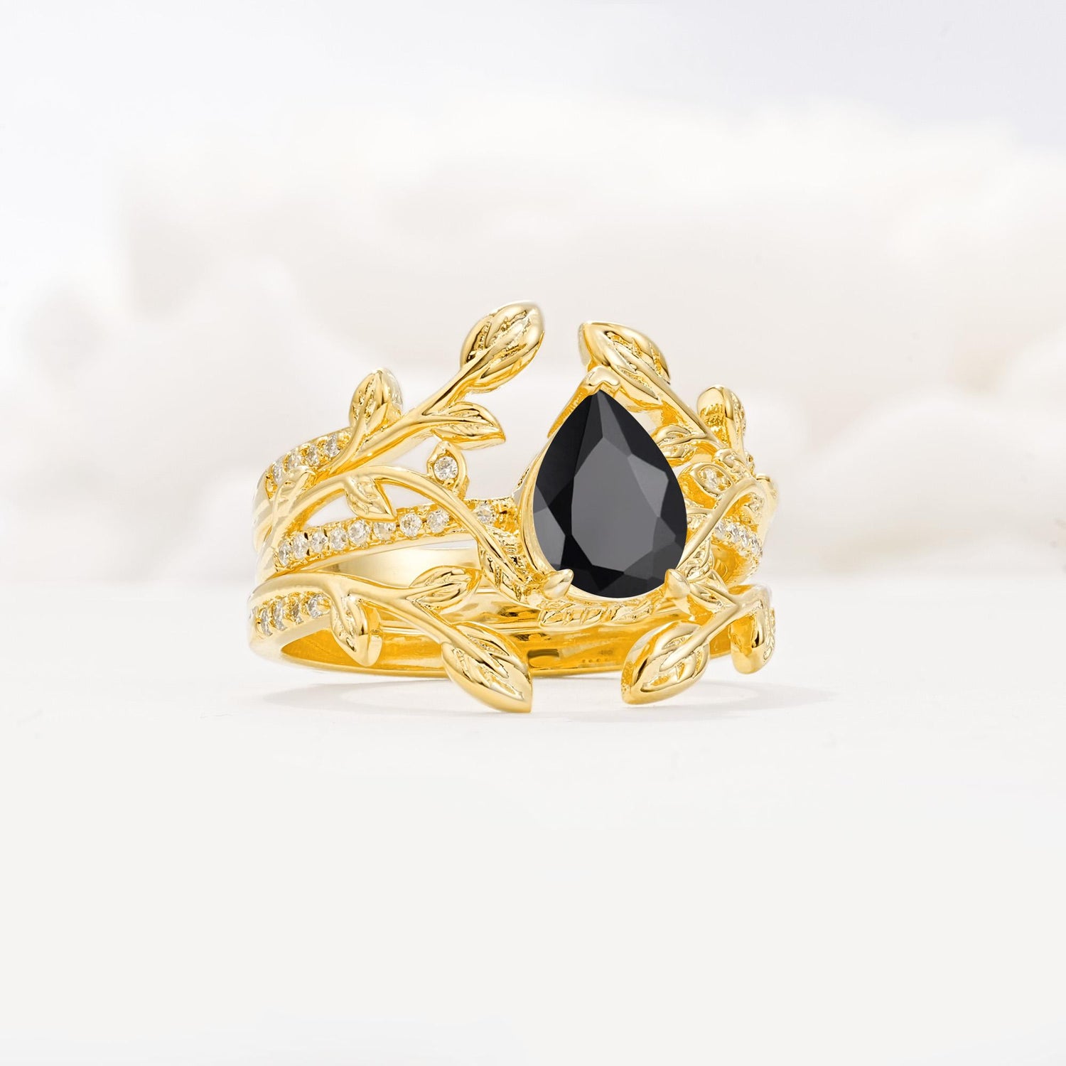 Pear Cut Black Onyx Floral Engagement Ring Set - Rose-Gold