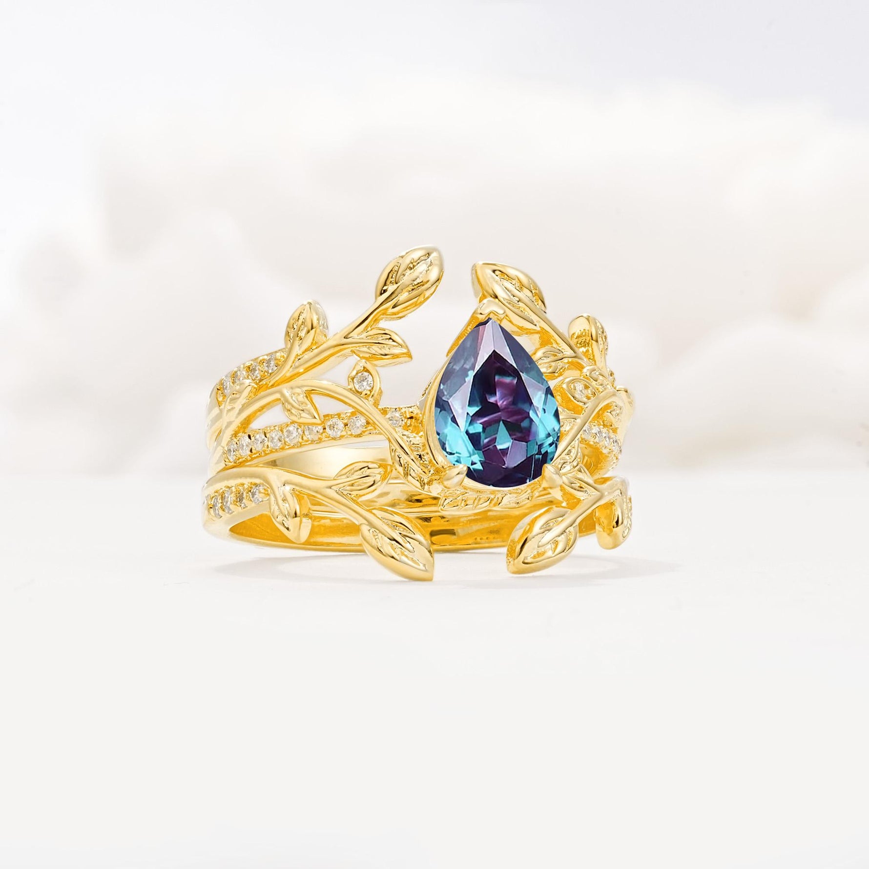 Pear Cut Alexandrite Floral Engagement Ring Set - Rose-Gold