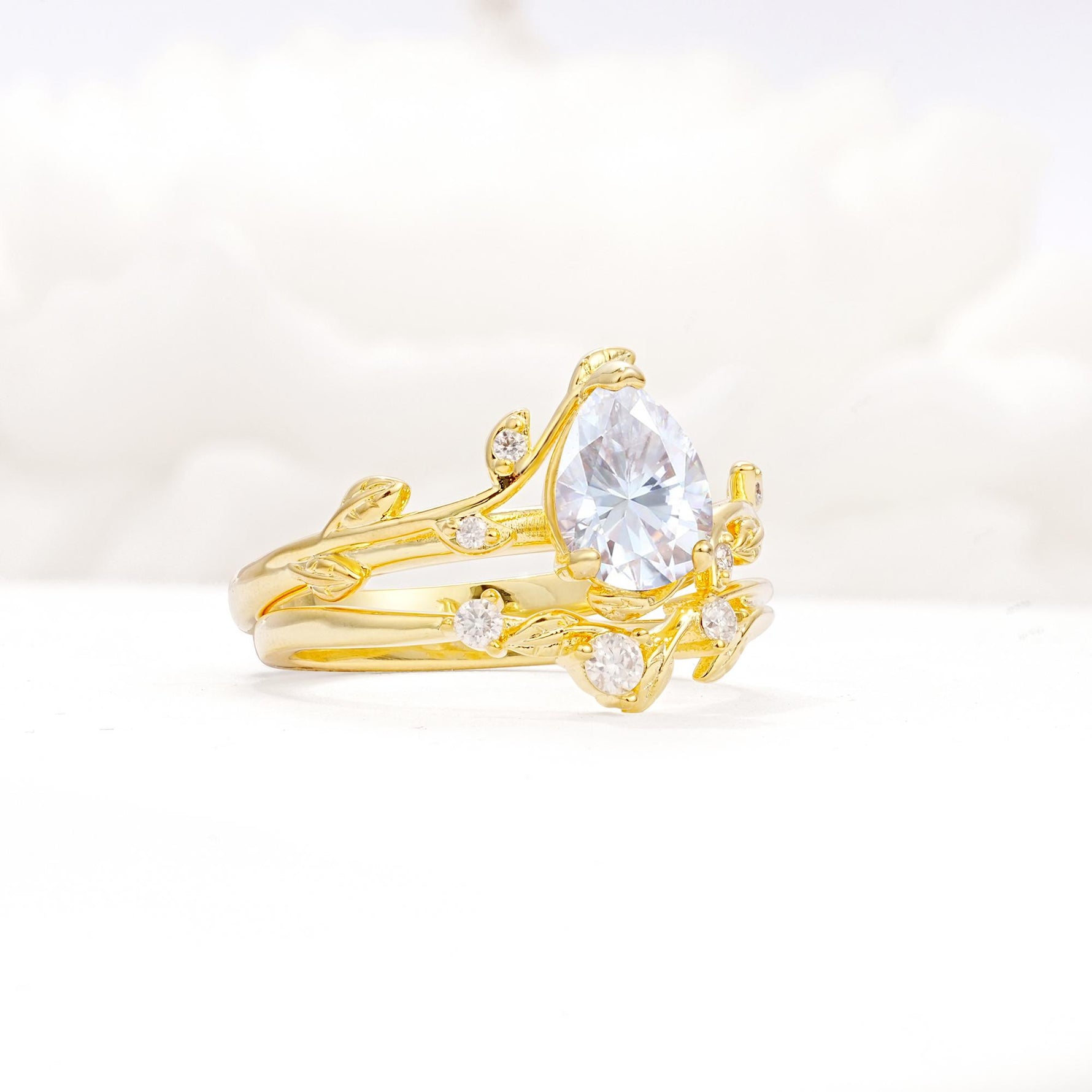 Nature-Inspired Pear Cut Moissanite Engagement Ring Set with Twisted Vine Accents - Rose-Gold