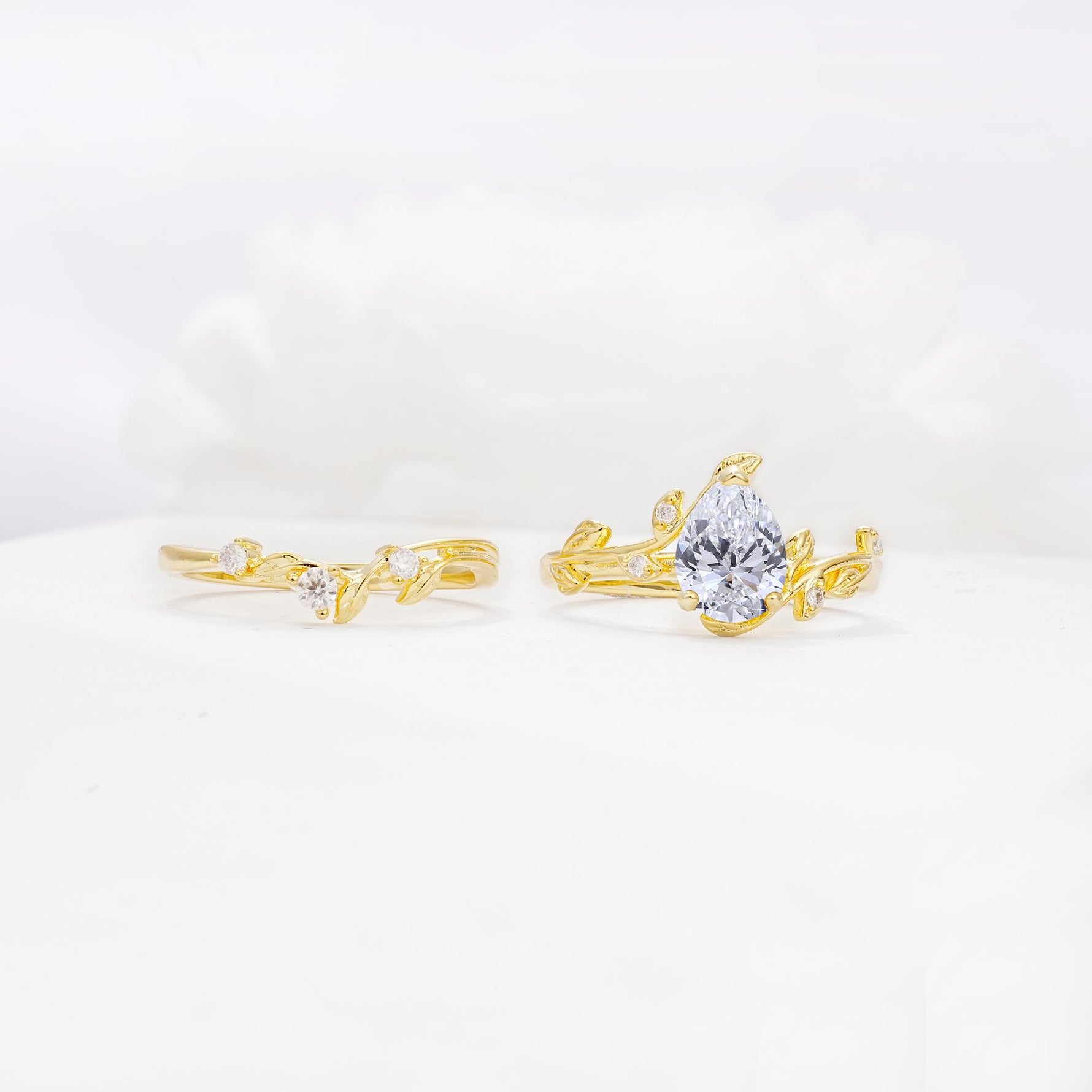 Nature-Inspired Pear Cut Lab Diamond Engagement Ring Set with Twisted Vine Accents - Additional view
