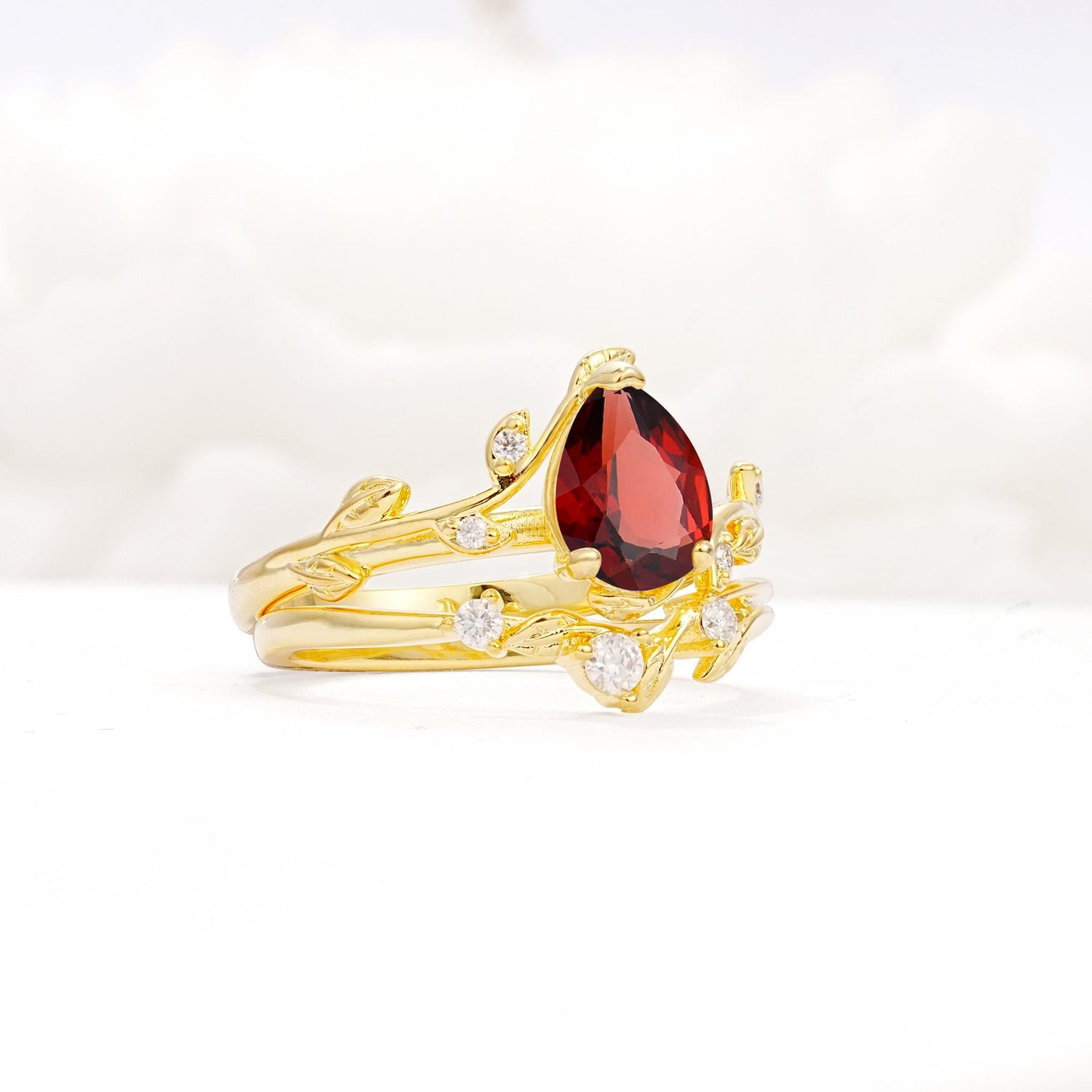 Nature-Inspired Pear Cut Garnet Engagement Ring Set with Twisted Vine Accents - Rose-Gold