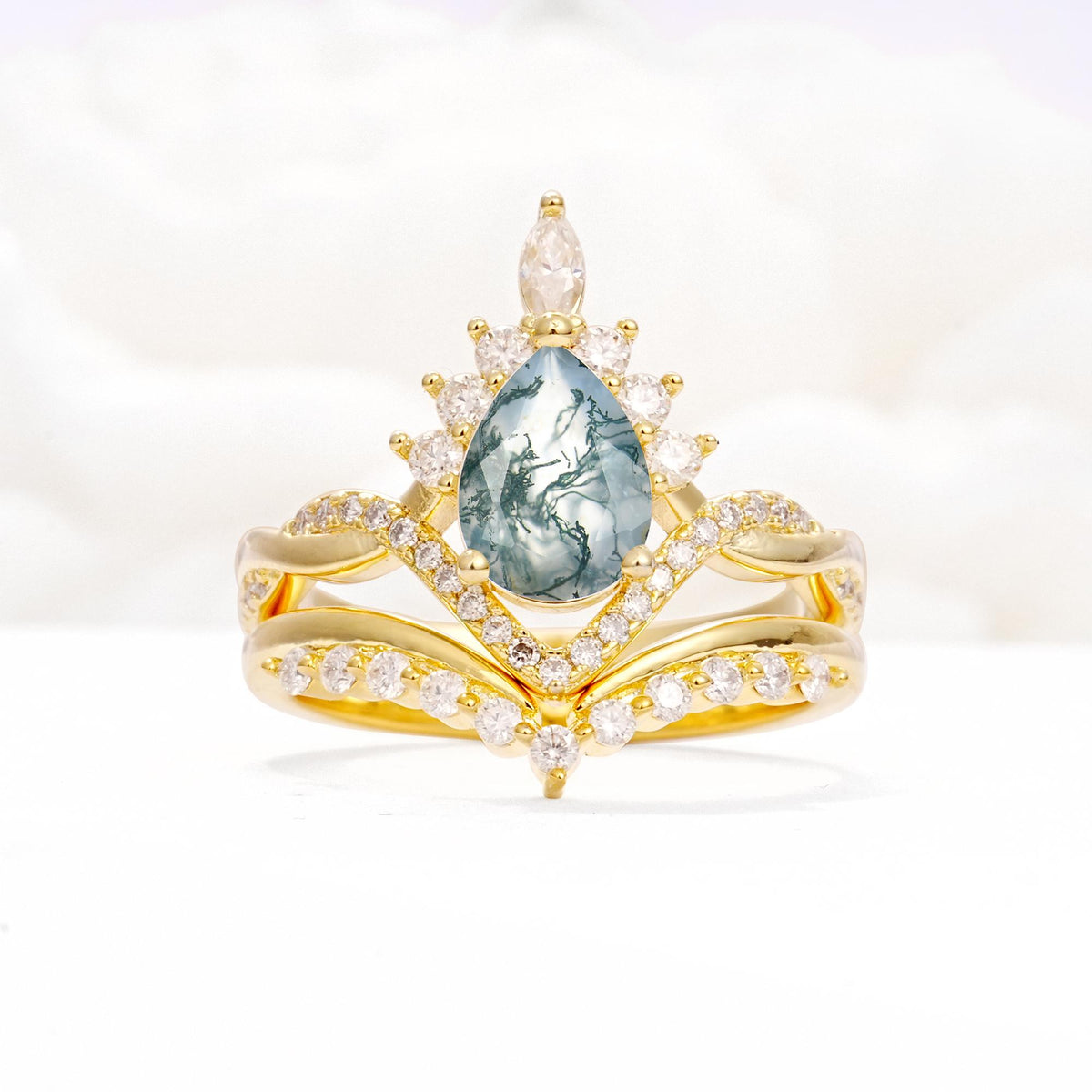 Pear Cut Moss Agate Crown Engagement Ring Set with Chevron Enhancer - Yellow-Gold