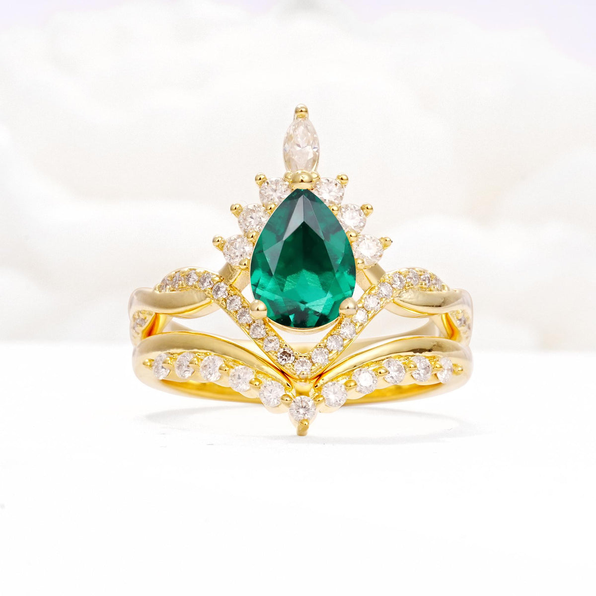 Pear Cut Emerald Crown Engagement Ring Set with Chevron Enhancer - Yellow-Gold