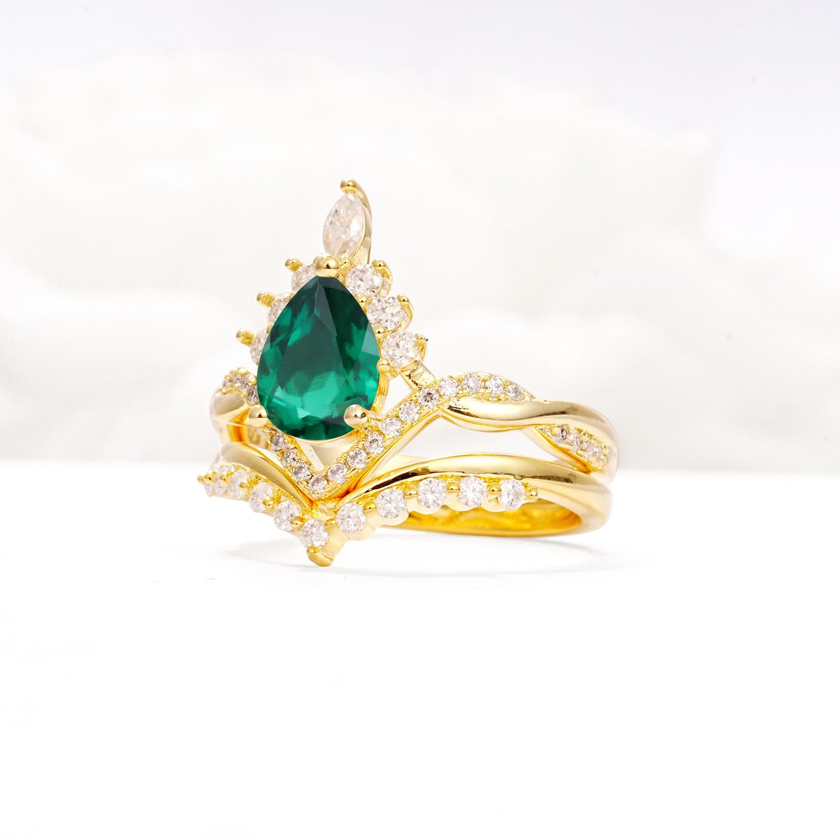 Pear Cut Emerald Crown Engagement Ring Set with Chevron Enhancer - Rose-Gold