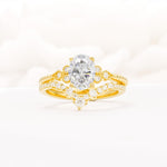 Oval Cut Moissanite Vintage Engagement Ring Set with Chevron Band - Yellow-Gold